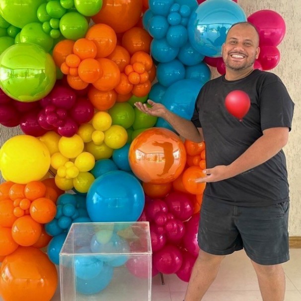 ERIK BALÕES 
