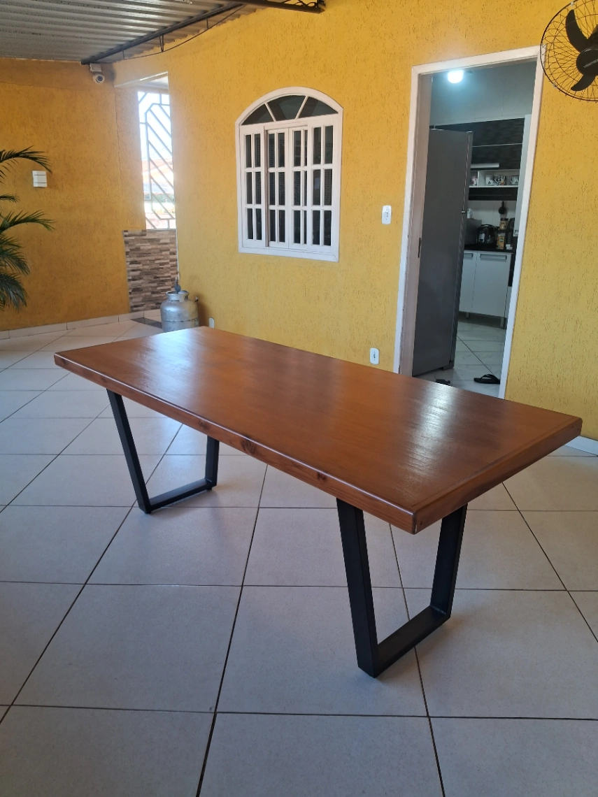 Mesa + 6 cadeiras