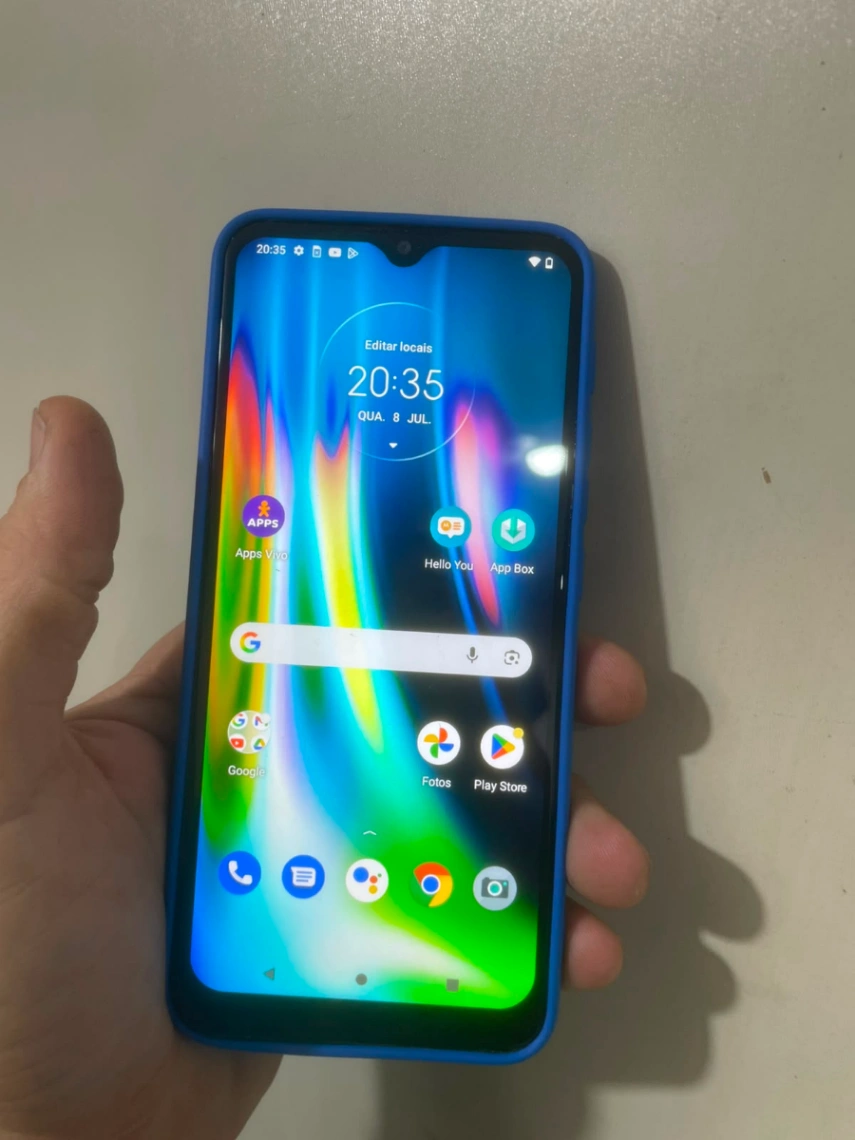 Celular Moto G9 play com 64 Gigas usado barato