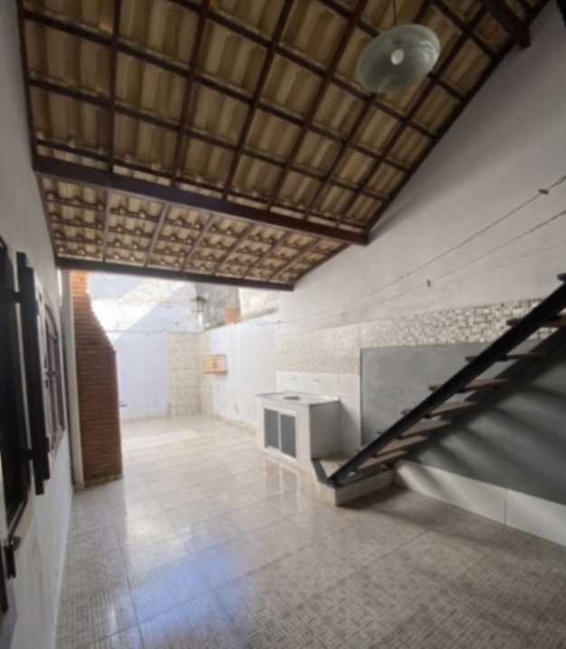 CASA NA TRINDADE 2 QUARTOS