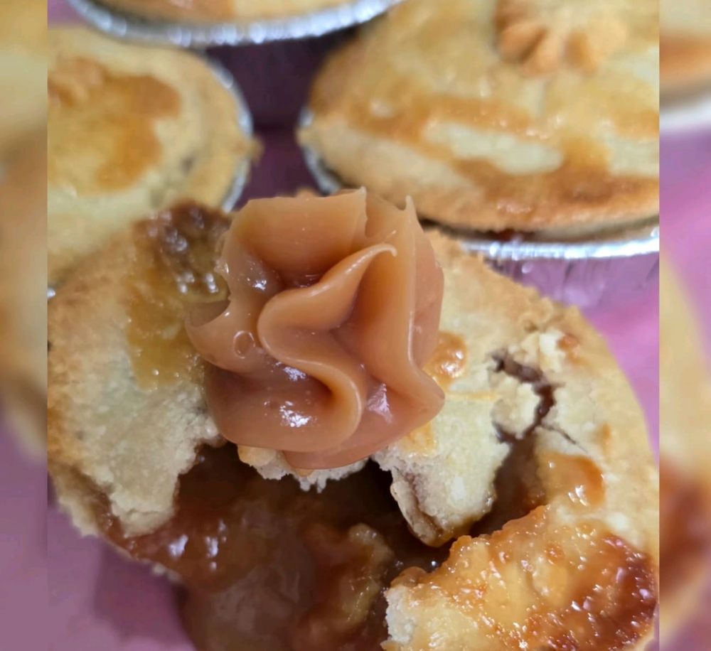 2 empadinhas de doce de leite