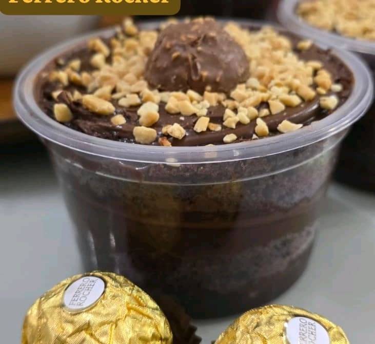 Bolo no pote tipo Ferreiro rocher