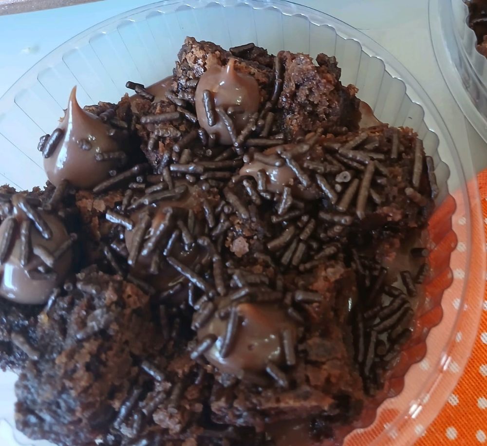 Brownie afogado no brigadeiro