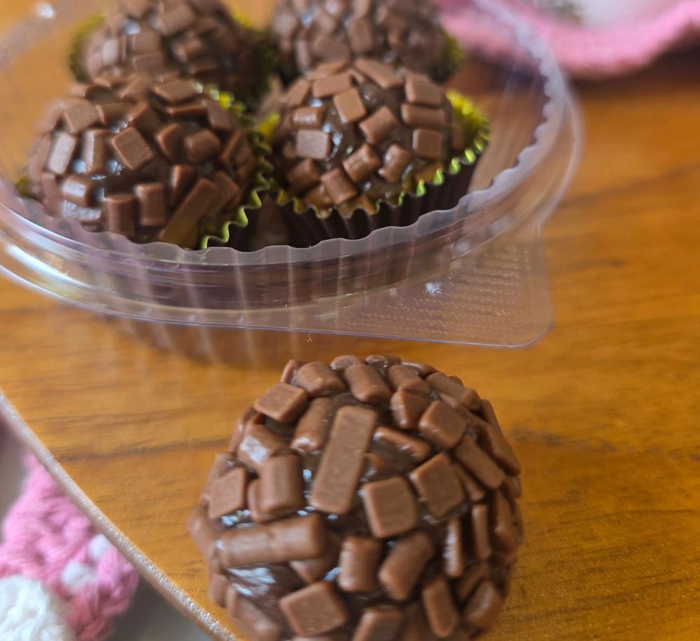 Kit 4 brigadeiro gourmet granulê